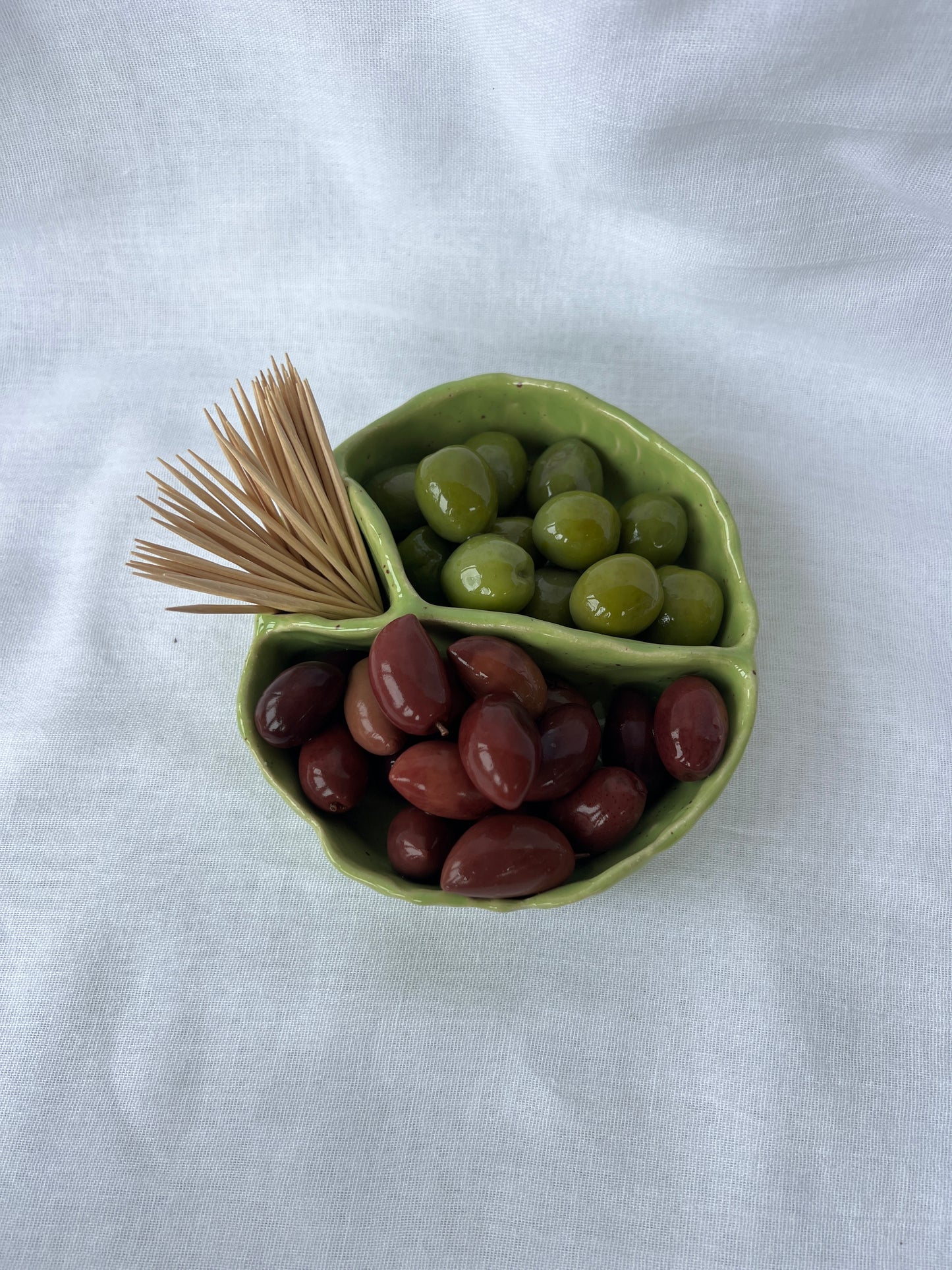 Nibbles dish in Green